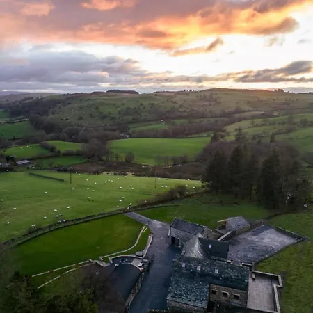 7 Bed In Oc-93325 Holiday home Sedbergh