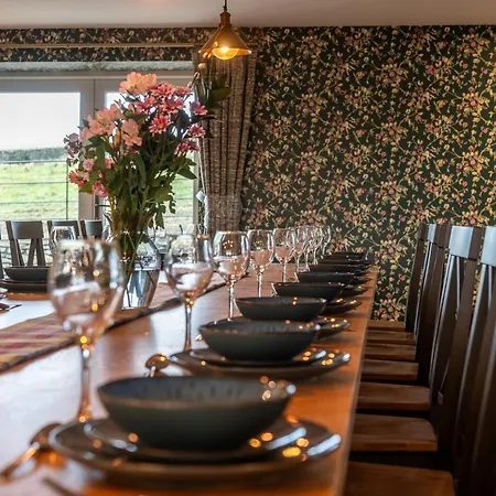 Holiday home 7 Bed In 93325